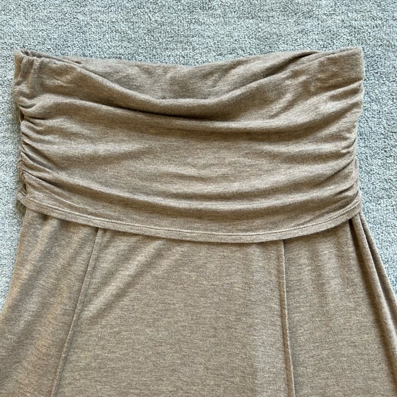 Max Studio Tan/Beige A-Line Flowy Stretch Skirt - Picture 3 of 5